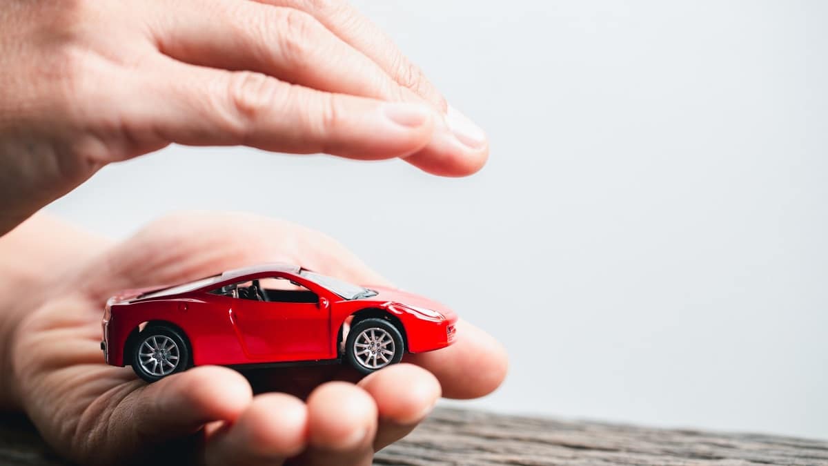 obtenez un devis personnalisé pour votre assurance auto et profitez d'une couverture adaptée à vos besoins au meilleur prix. comparez les offres et trouvez la meilleure assurance voiture en quelques clics.