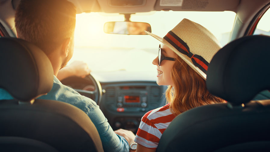 découvrez comment bénéficier d'un allègement fiscal grâce à votre assurance auto et habitation, optimisez vos économies tout en protégeant vos biens essentiels.