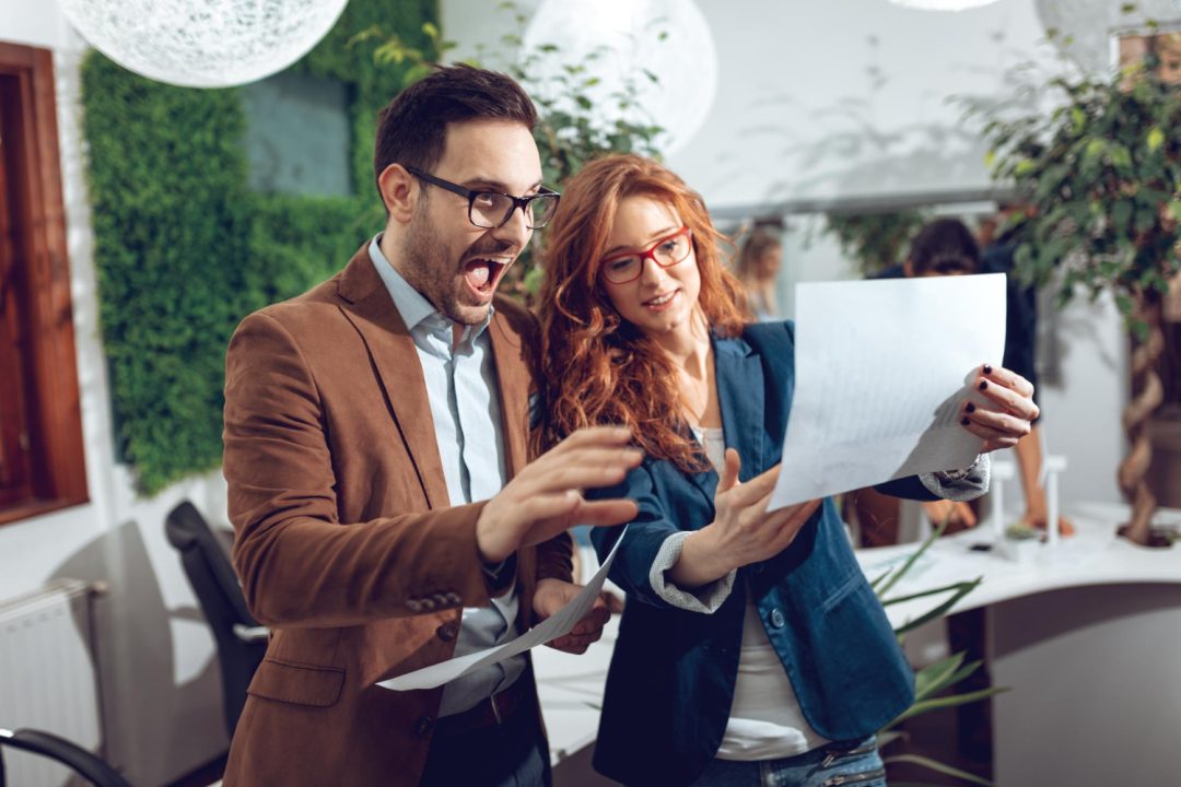 découvrez tout sur le salaire d'un garagiste : rémunérations, facteurs influençant le salaire, et perspectives dans le secteur automobile.